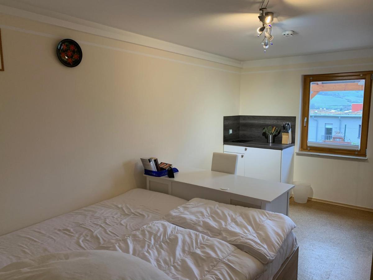 Romantische Ferienwohnung Mit Fantastischem Ausblick, Pool Und Gartensauna Jena Zewnętrze zdjęcie